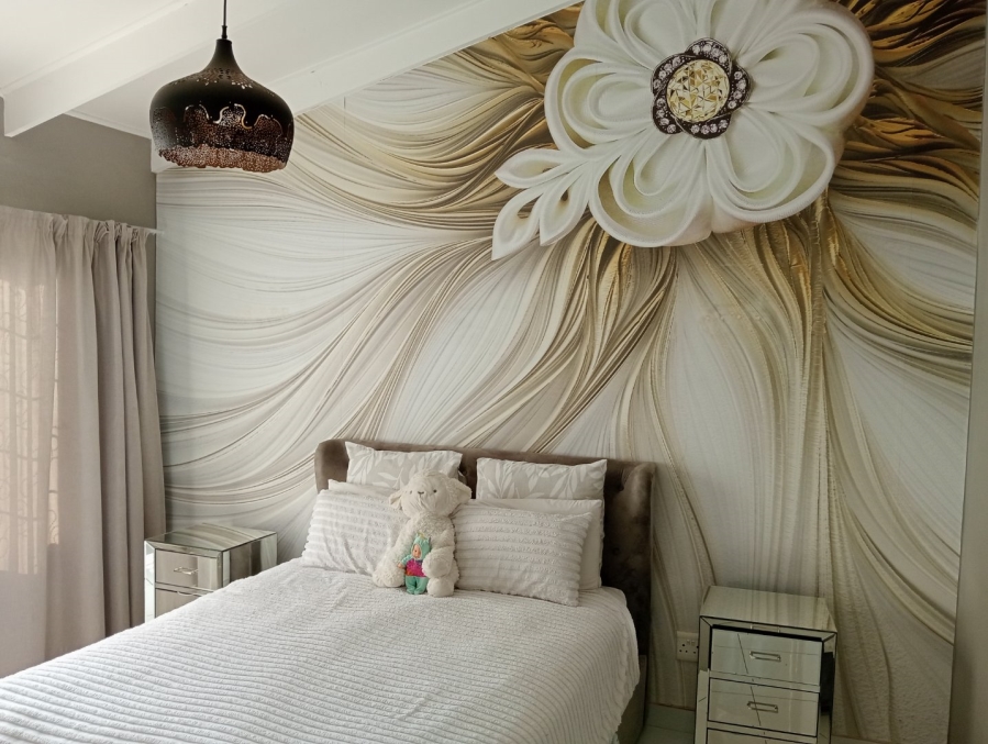 4 Bedroom Property for Sale in Waterval East North West
